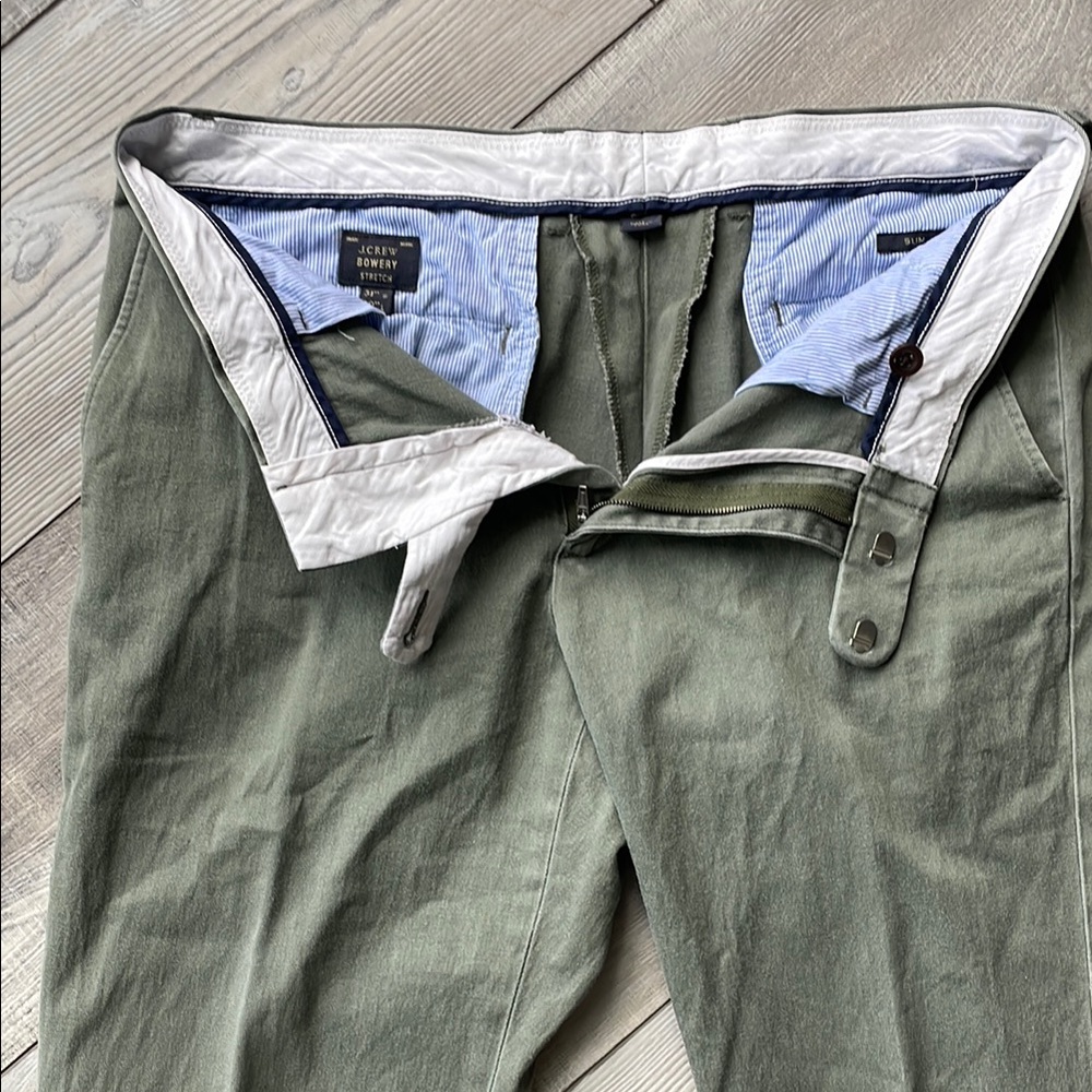 J. Crew Green Bowery Slim Stretch Chinos